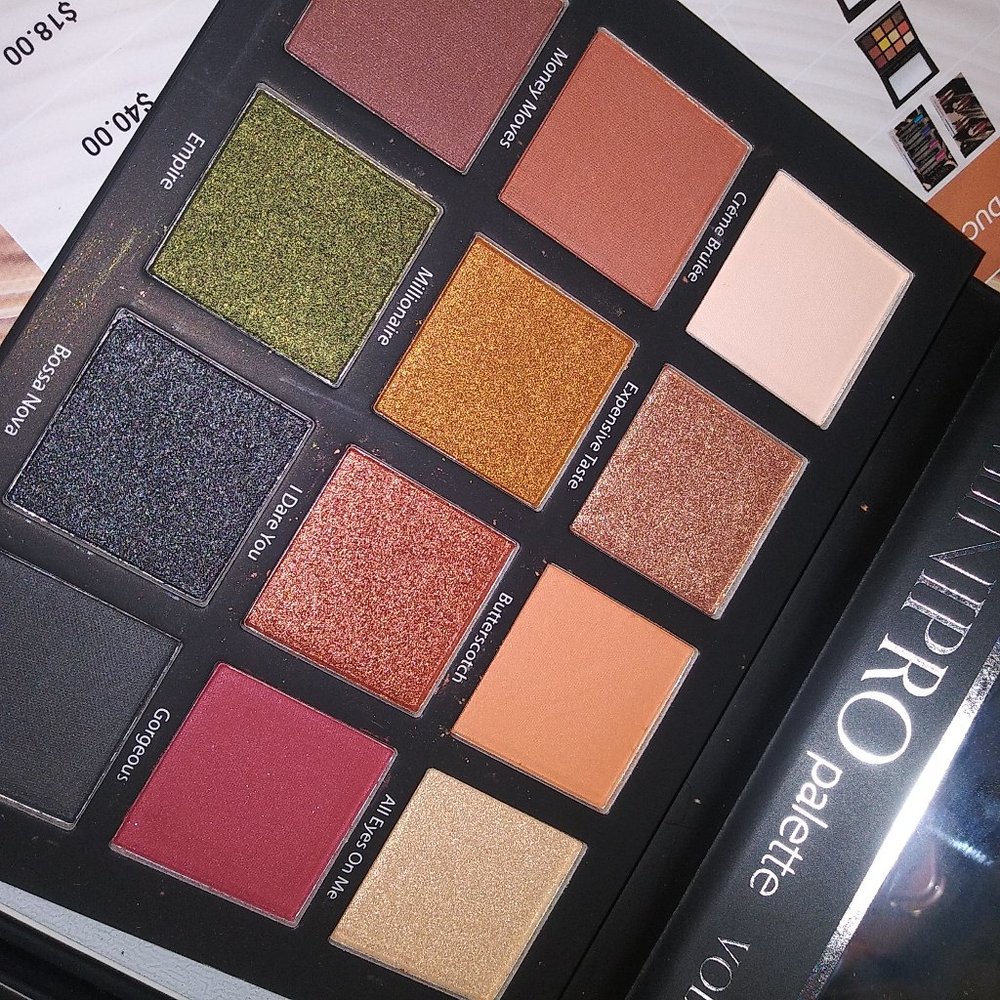 Eyeshadow Palette